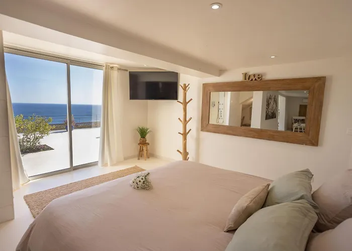 Les Suites Love 3 Spa Vue Mer Piscine Marseille